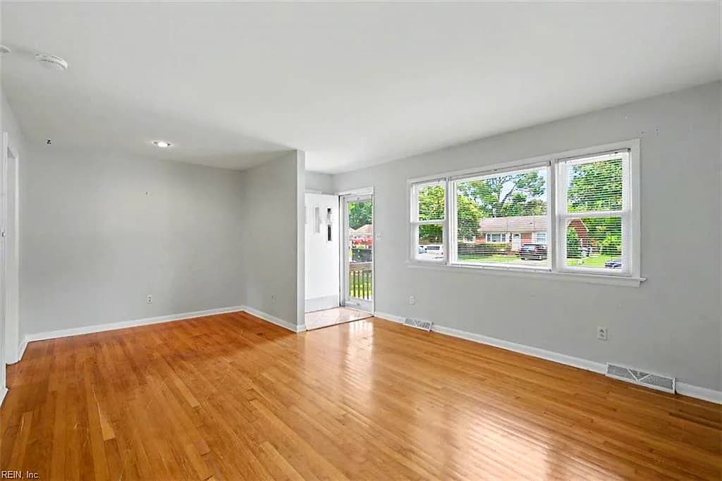 112 Valirey DR, HAMPTON VA 23669 thumb 10