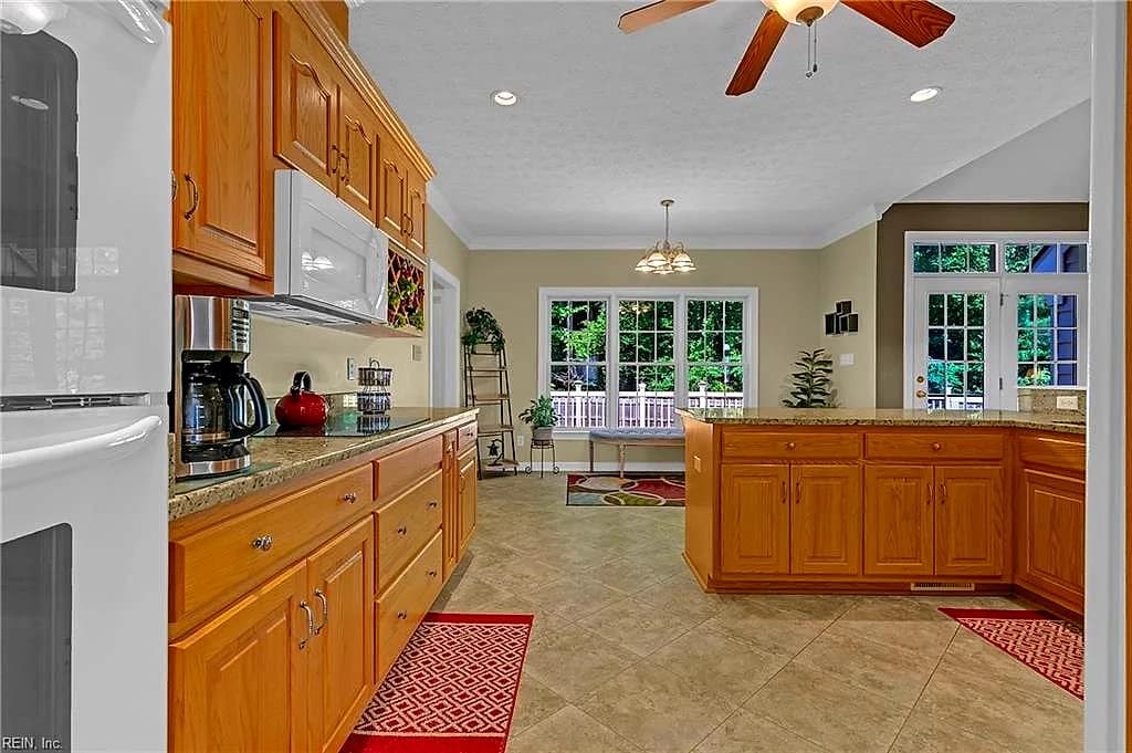 42 Wornom Farm RD, POQUOSON VA 23662 thumb 11