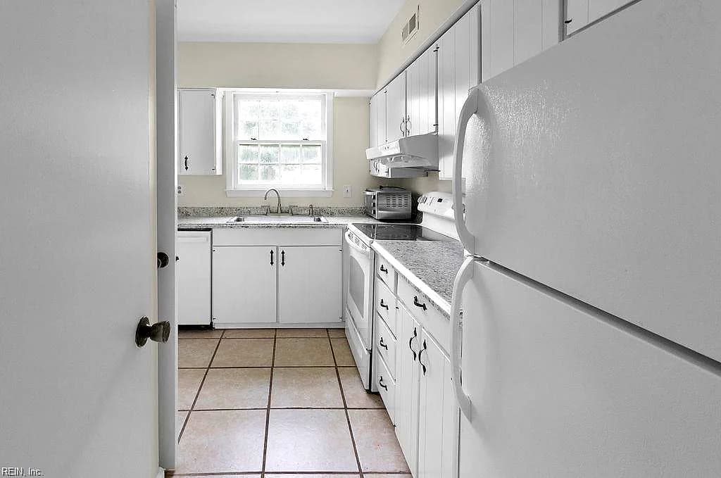 894 Elizabeth CT, VIRGINIA BEACH VA 23451 thumb 6