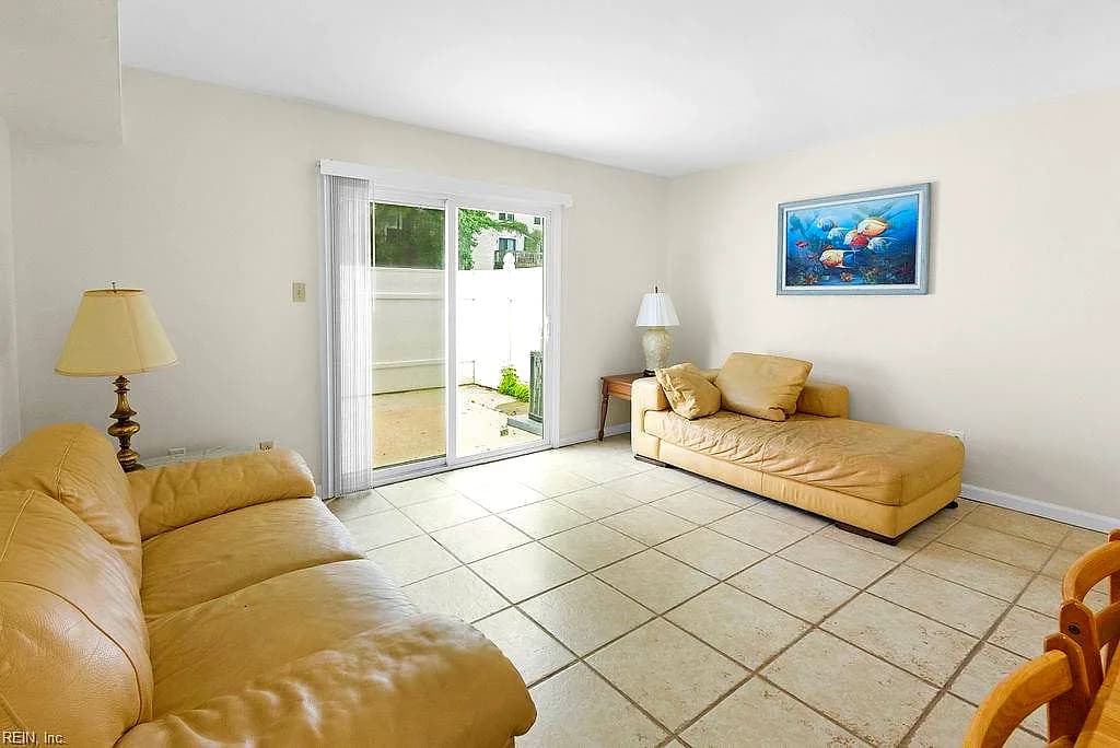 894 Elizabeth CT, VIRGINIA BEACH VA 23451 thumb 8