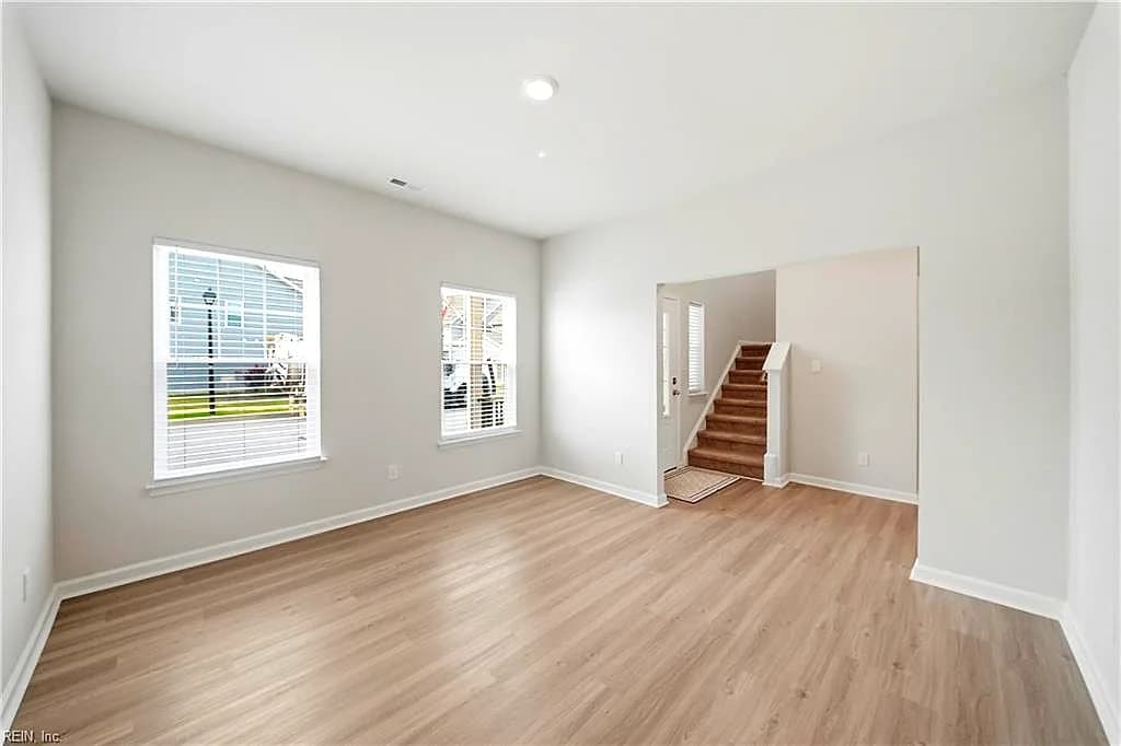 1009 Melbourne ST, NEWPORTNEWS VA 23608 thumb 9