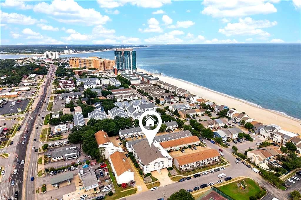 2325 W Great Neck RD #203, VIRGINIA BEACH VA 23451 - Photo 2