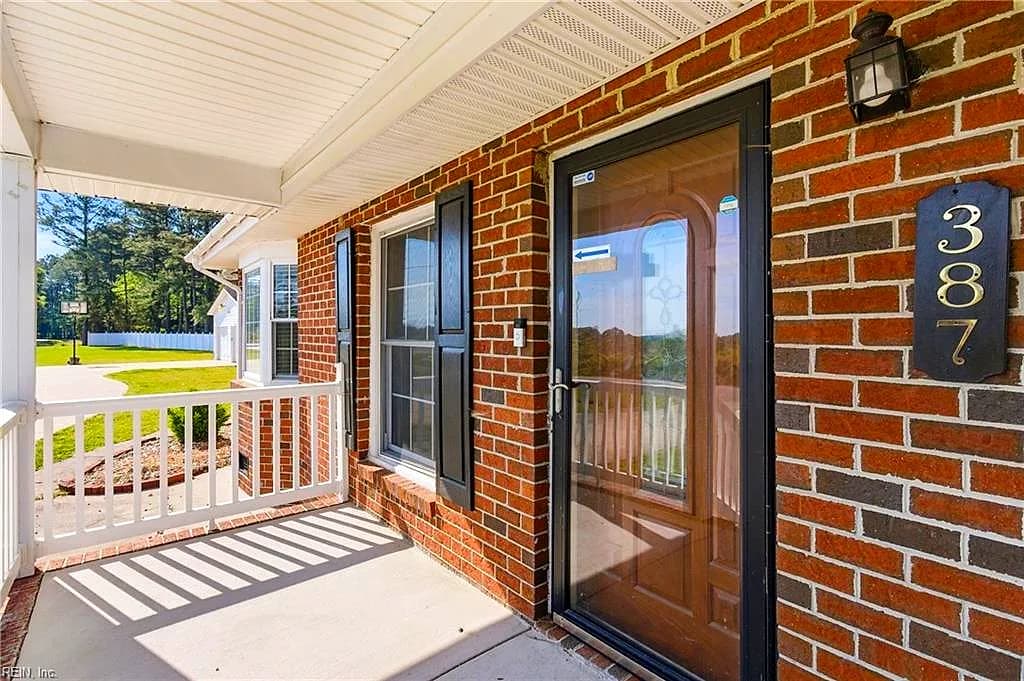 387 Temple RD, ELIZABETHCITY NC 27909 - Photo 5