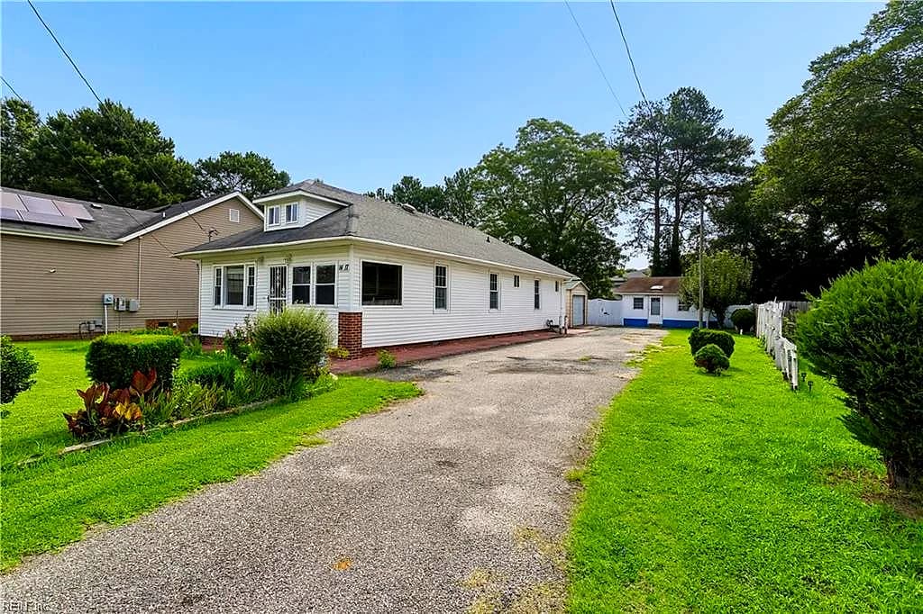1417 Gust LN, CHESAPEAKE VA 23323 - Photo 3