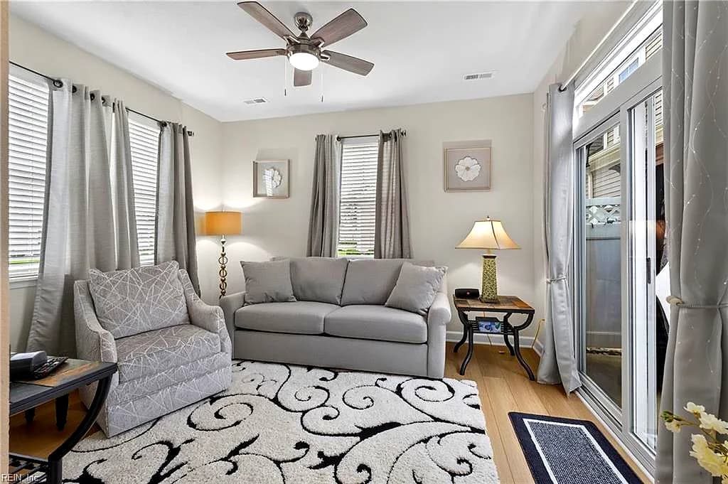 1501 Acadian DR #D, SUFFOLK VA 23434 - Photo 4