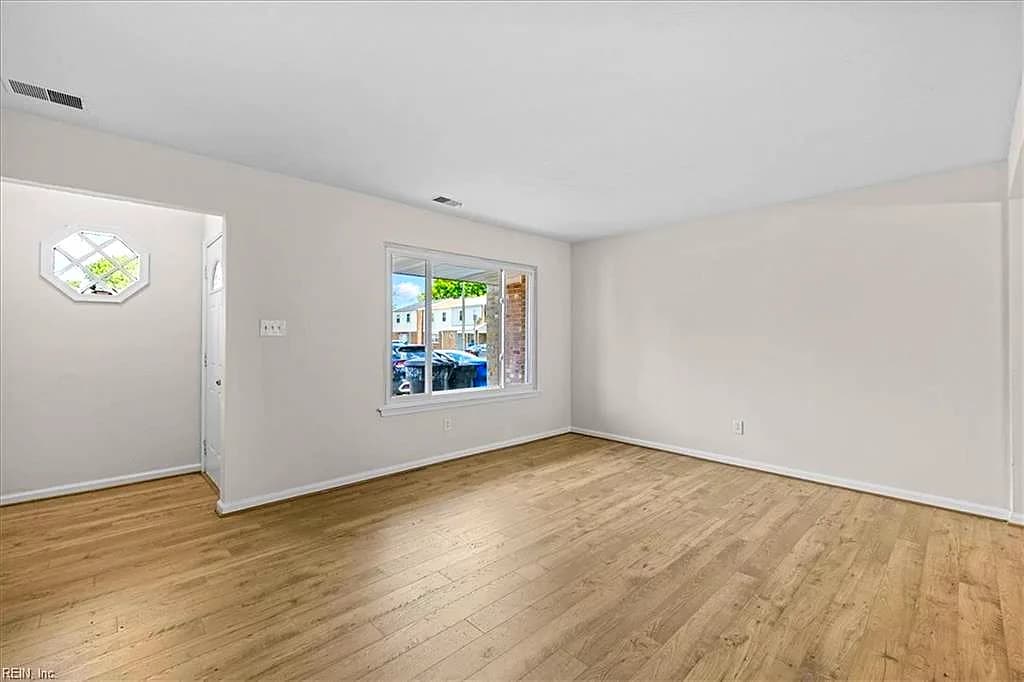 3201 Chesterton CT, VIRGINIABEACH VA 23453 thumb 8