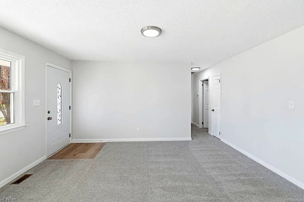 18 Fort Worth ST, HAMPTON VA 23669 thumb 11