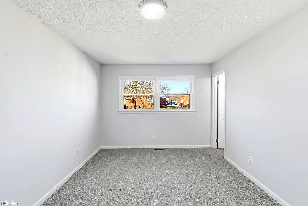 18 Fort Worth ST, HAMPTON VA 23669 thumb 12