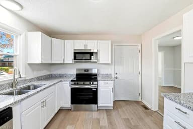 18 Fort Worth ST, HAMPTON VA 23669 thumb 3