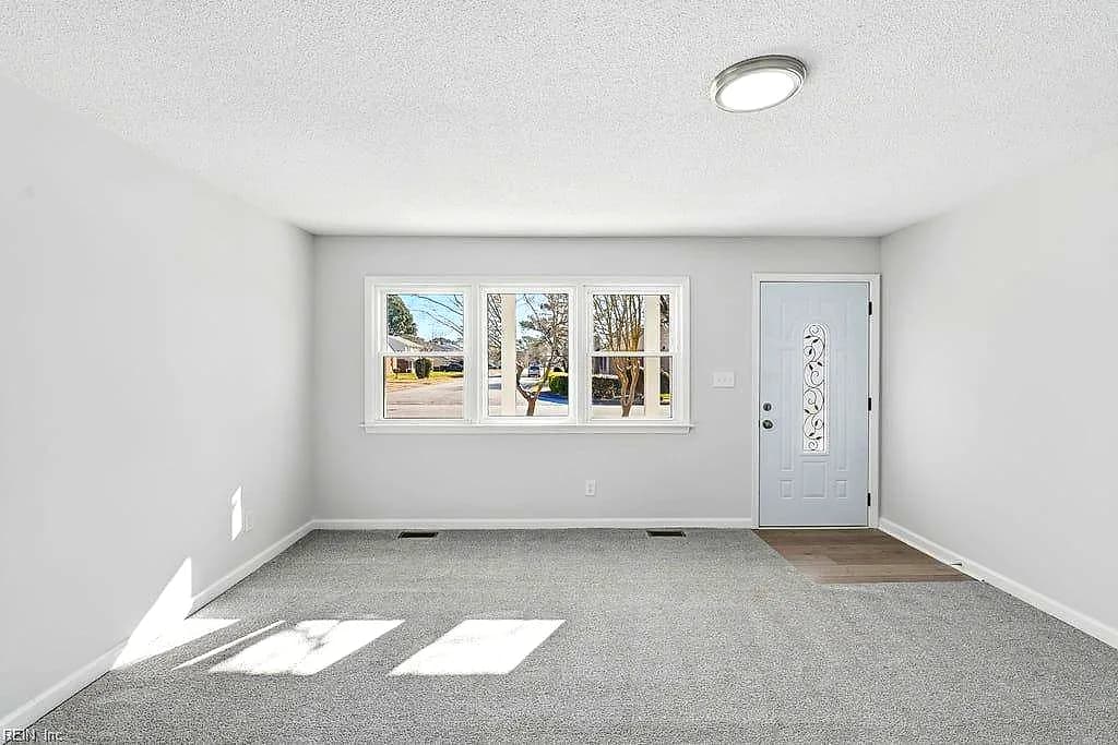 18 Fort Worth ST, HAMPTON VA 23669 thumb 8