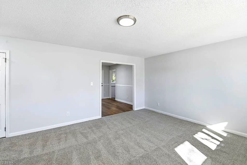 18 Fort Worth ST, HAMPTON VA 23669 thumb 9