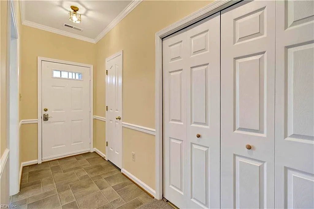 626 South Lake CIR, CHESAPEAKE VA 23322 thumb 6