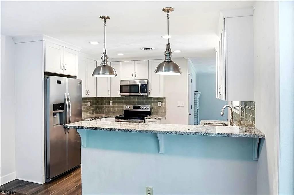 2000 Kenlake PL, NORFOLK VA 23518 thumb 12