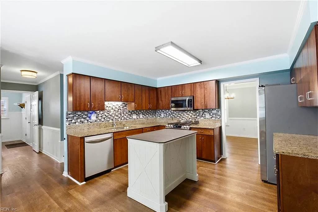 656 Parker RD, CHESAPEAKE VA 23322 thumb 11