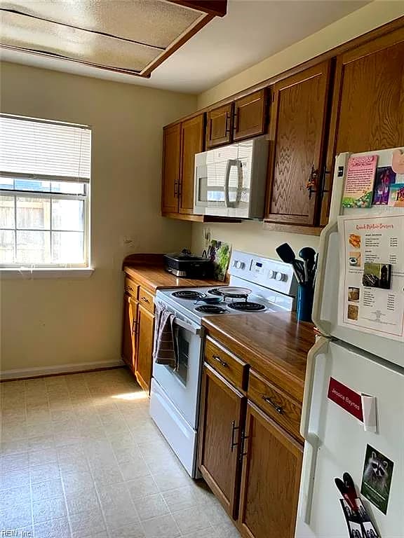 4524 Genoa CIR, VIRGINIABEACH VA 23462 thumb 7