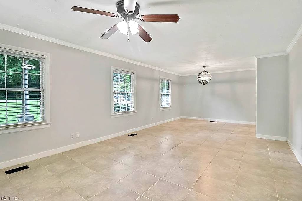 212 Pinewood DR, CAMDEN NC 27921 - Photo 4