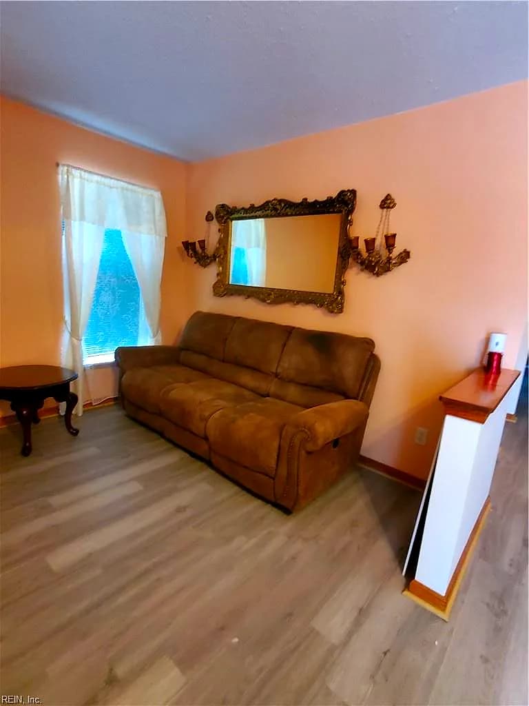 1024 S Main ST, NORFOLK VA 23523 - Photo 5