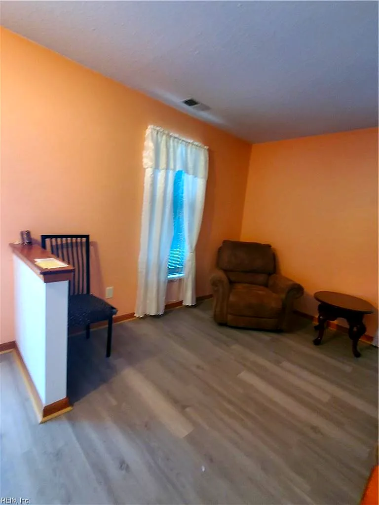 1024 S Main ST, NORFOLK VA 23523 thumb 6