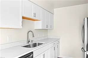 935 Still Harbor CIR, CHESAPEAKE VA 23320 thumb 11
