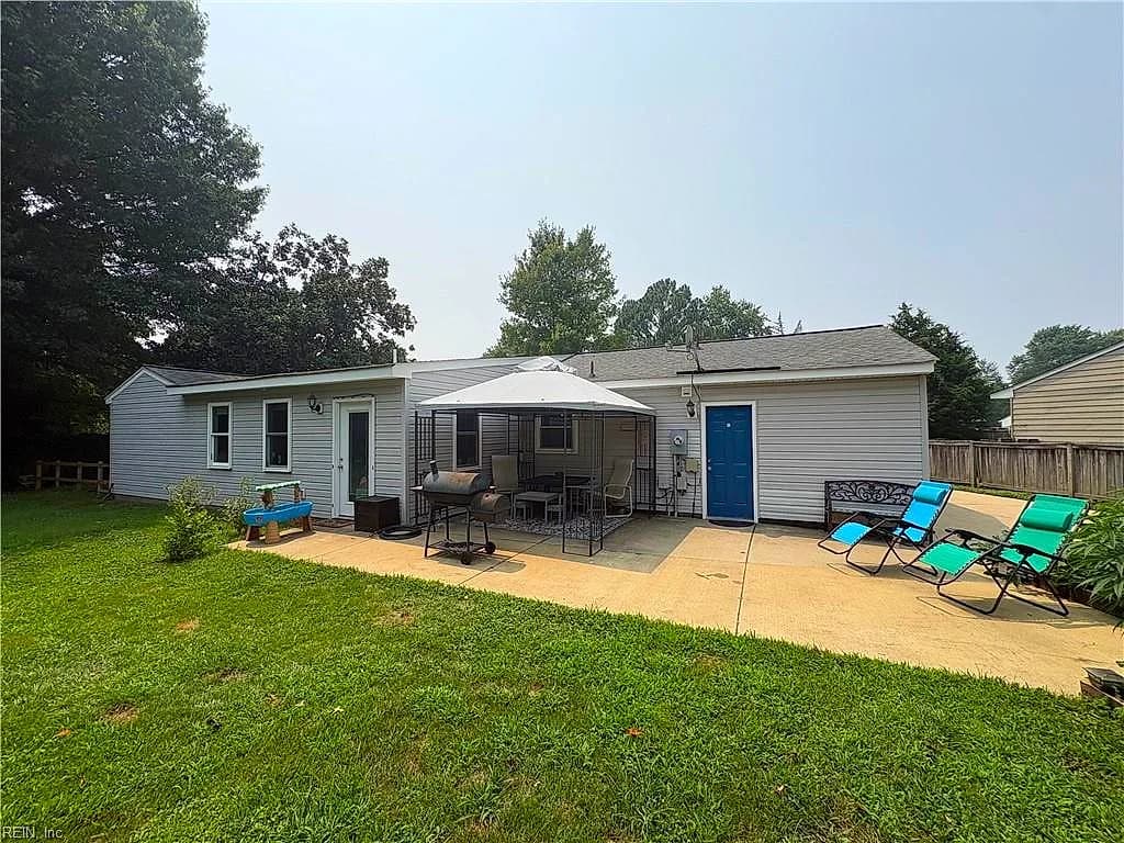 294 Lou Mac CT, NEWPORTNEWS VA 23602 - Photo 2