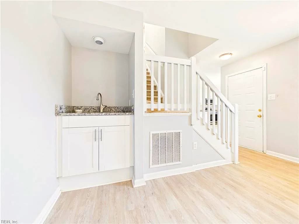 1701 Ocean Bay DR, VIRGINIABEACH VA 23454 thumb 10