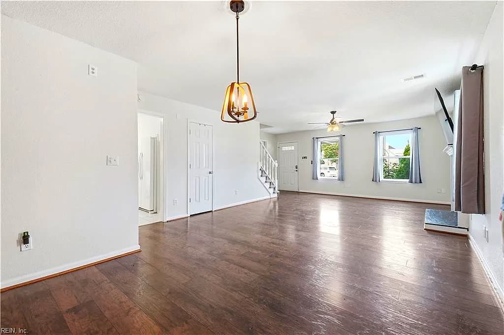 1824 Finsbury LN, VIRGINIA BEACH VA 23454 thumb 8