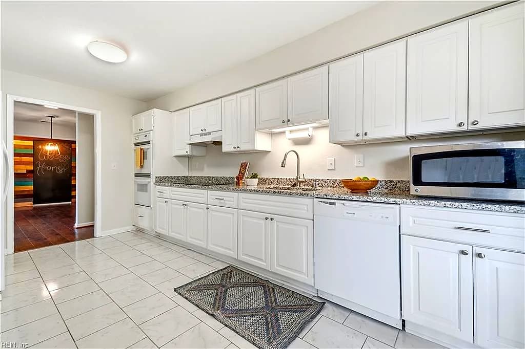 1824 Finsbury LN, VIRGINIA BEACH VA 23454 thumb 10