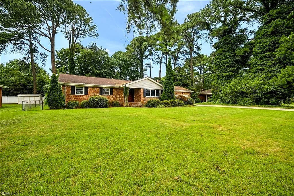 653 Edwin DR, VIRGINIABEACH VA 23462 - Photo 3