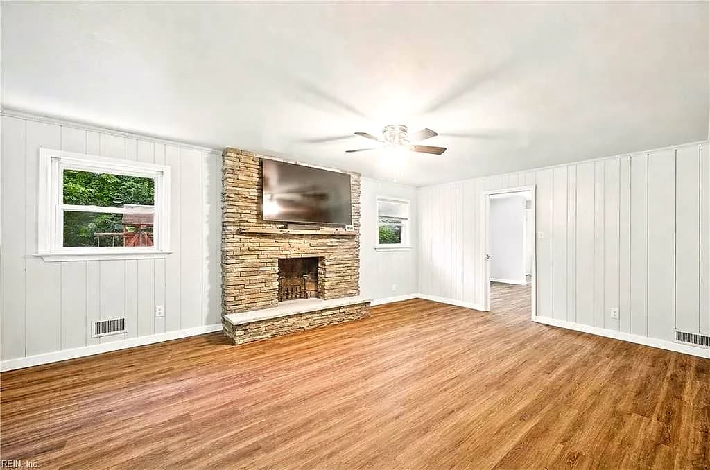 653 Edwin DR, VIRGINIABEACH VA 23462 thumb 9