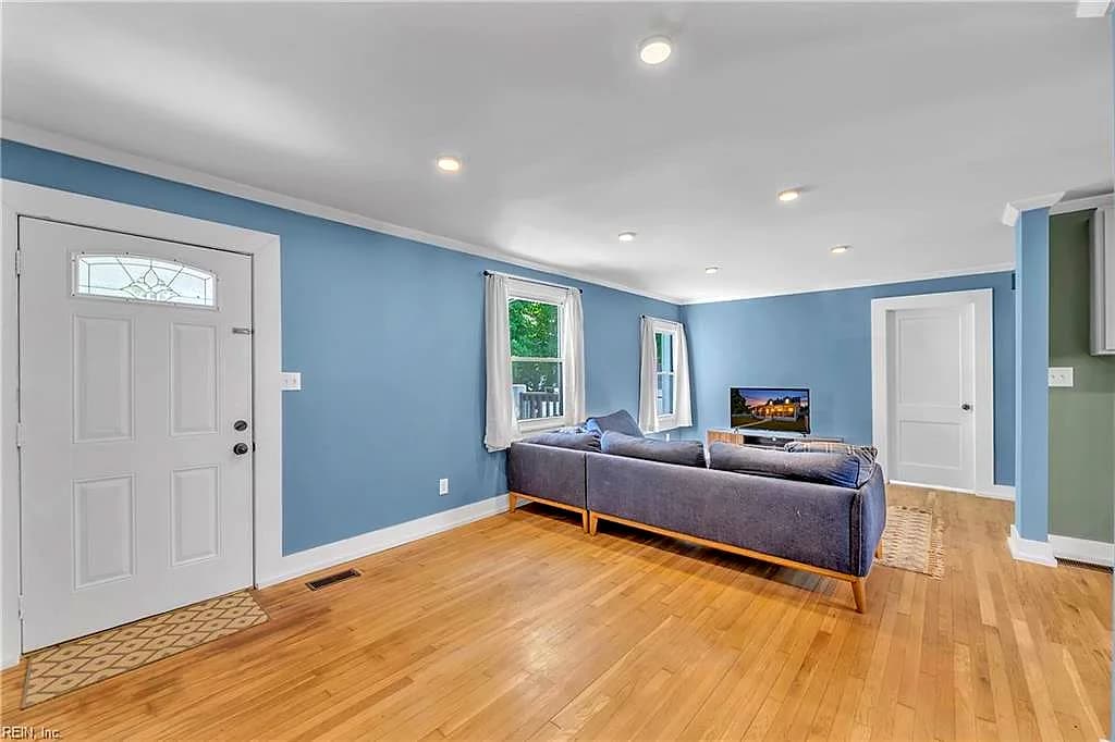 401 Glendale RD, HAMPTON VA 23661 thumb 7