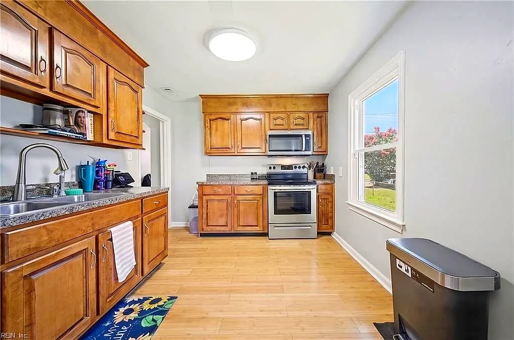 6422 Devonshire RD, NORFOLK VA 23513 thumb 8