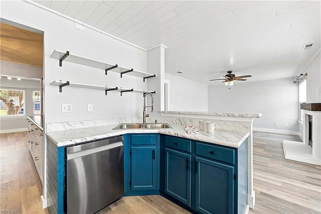 1893 Monument DR, VIRGINIABEACH VA 23464 thumb 12
