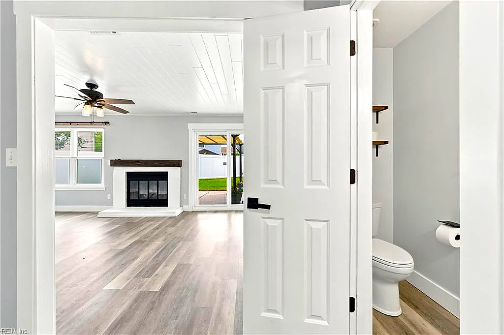 1893 Monument DR, VIRGINIABEACH VA 23464 thumb 6