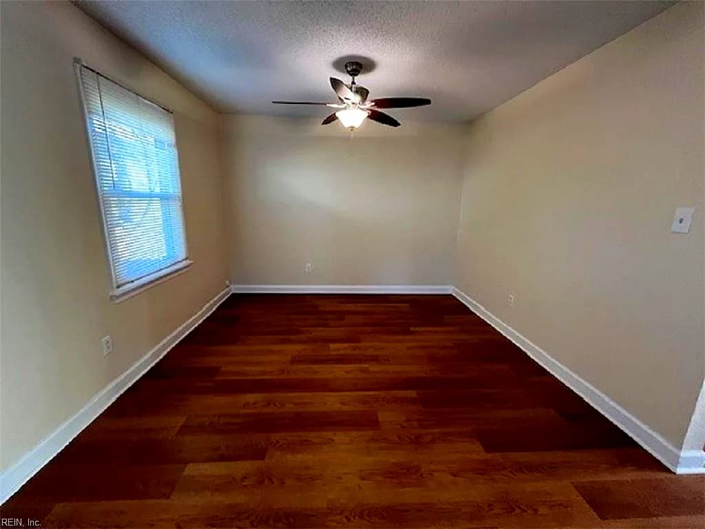 2004 State CIR, VIRGINIABEACH VA 23456 - Photo 5