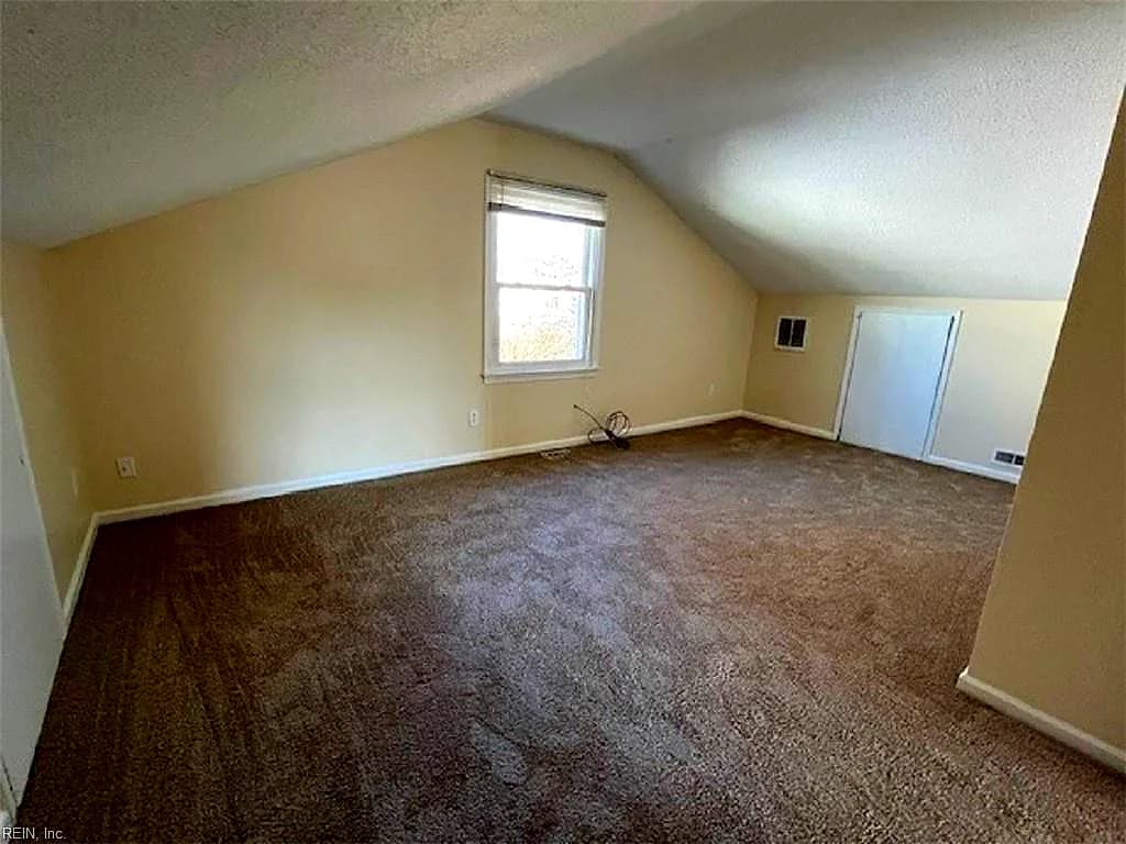 2004 State CIR, VIRGINIABEACH VA 23456 thumb 10
