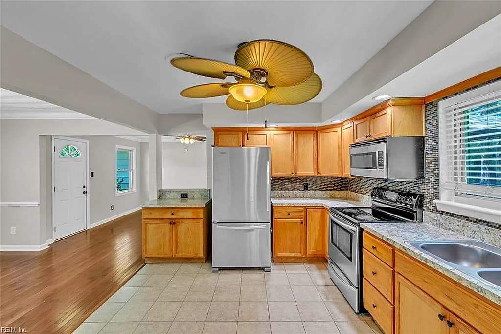209 Mendel CT, CHESAPEAKE VA 23324 thumb 7
