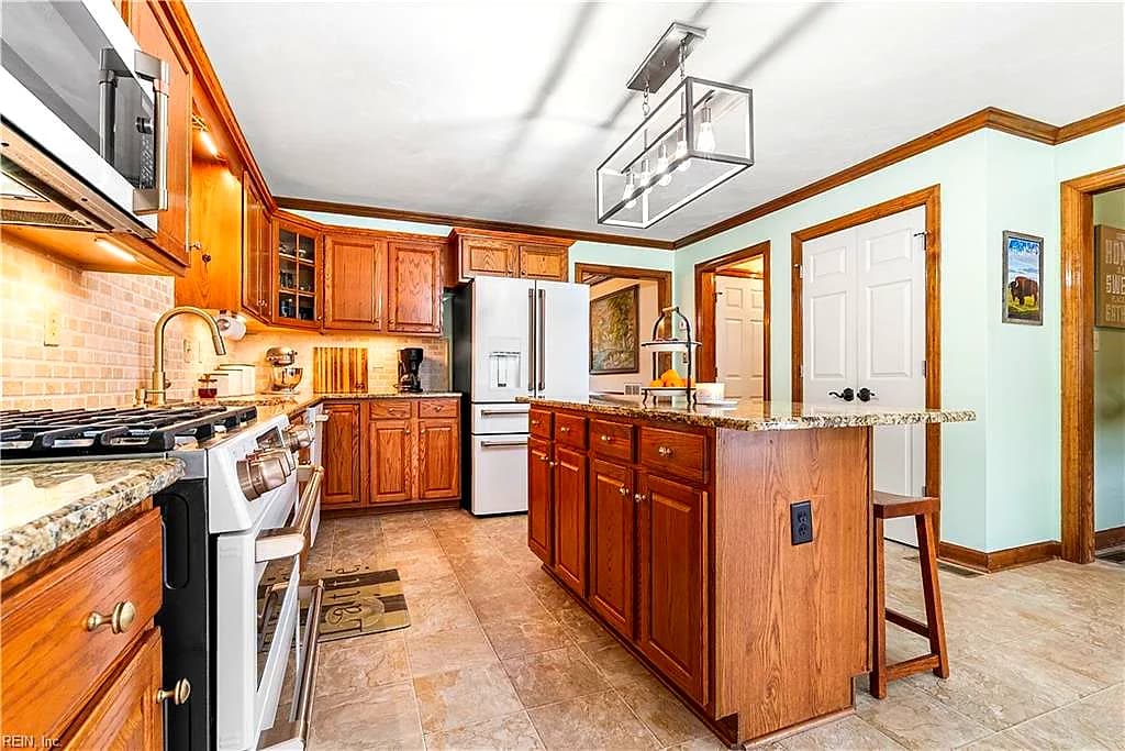 1741 Taft RD, CHESAPEAKE VA 23322 thumb 11