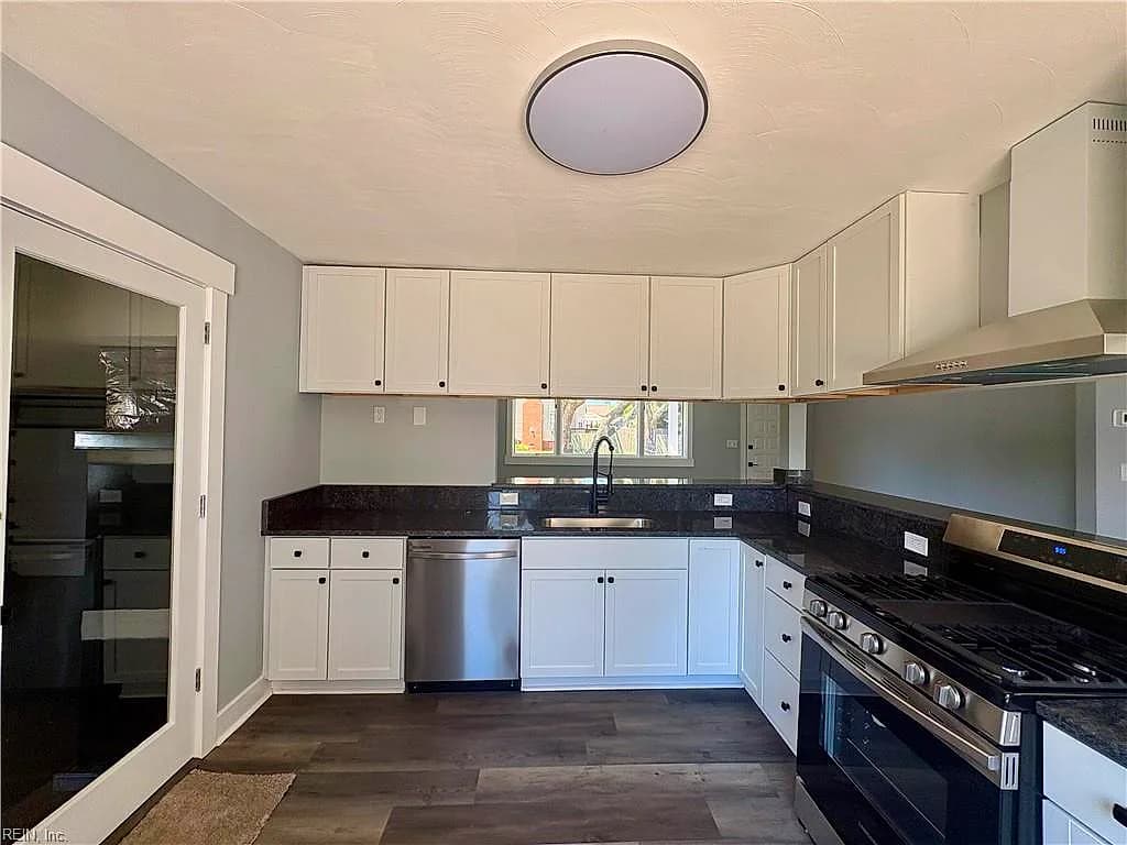 3009 Lynnhaven DR, VIRGINIABEACH VA 23451 thumb 8