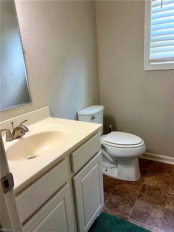 709 Kilby AVE, SUFFOLK VA 23434 thumb 12