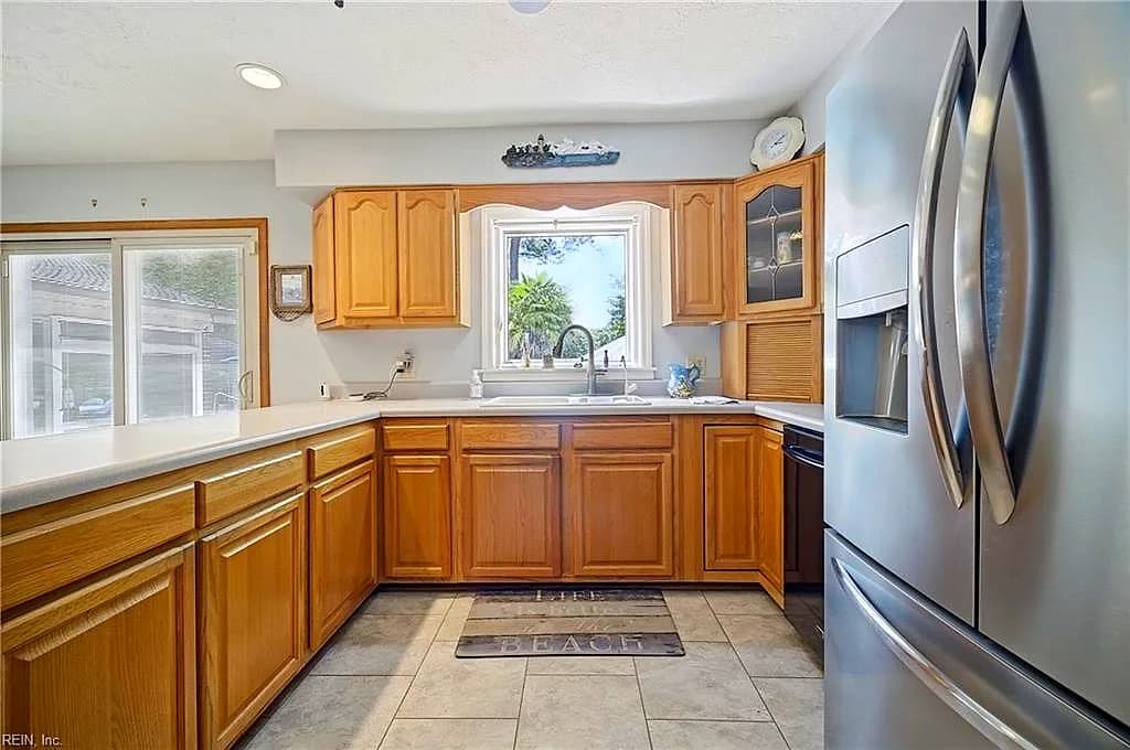 833 Simpkins LN, VIRGINIABEACH VA 23454 thumb 12