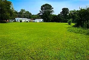 623-B Fairfield BLVD, HAMPTON VA 23669 - Photo 3