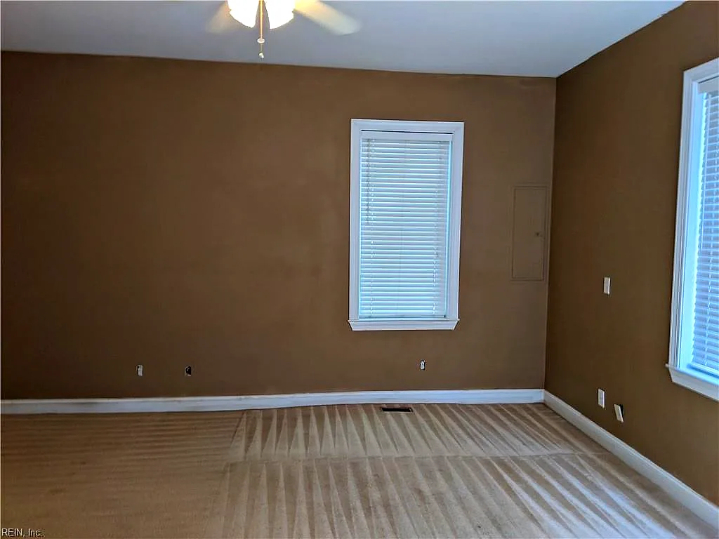 218 W 32nd ST, NORFOLK VA 23504 thumb 7