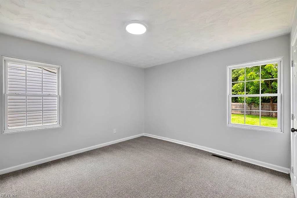 566 River Creek RD, CHESAPEAKE VA 23320 thumb 10