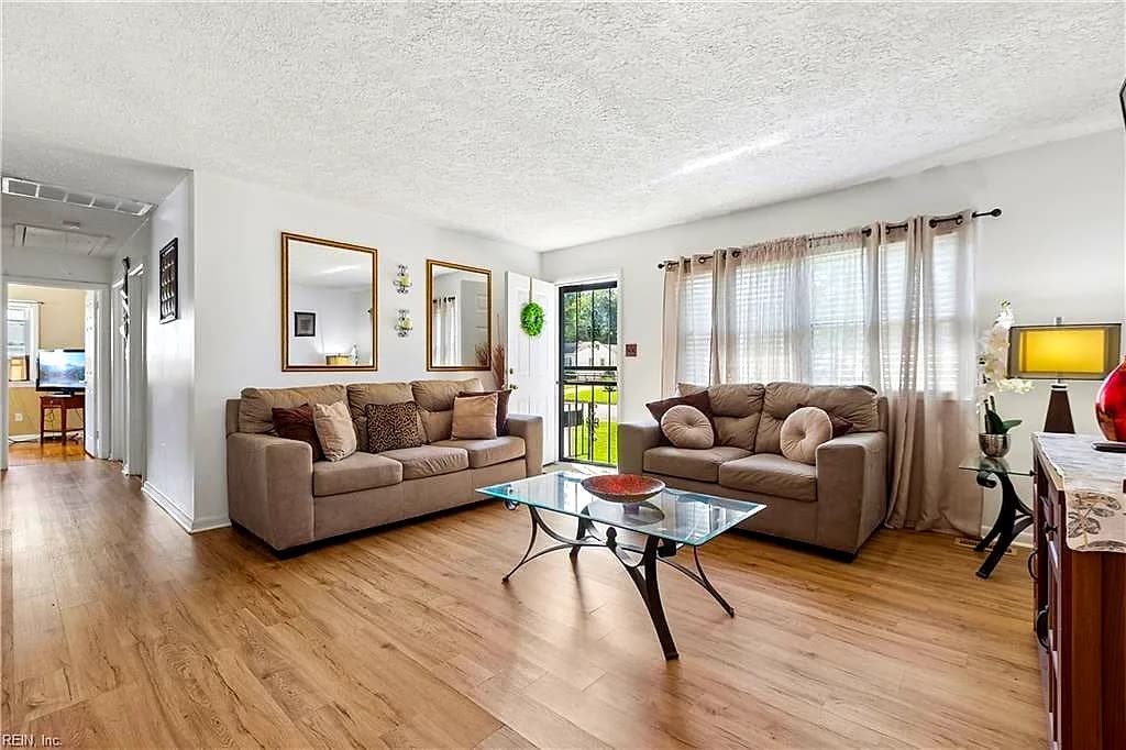 1005 73rd ST, NEWPORTNEWS VA 23605 thumb 9
