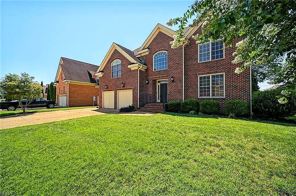 26 Castle Haven RD, HAMPTON VA 23666 - Main photo