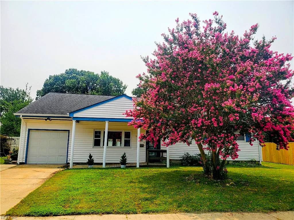 58 Santa Barbara DR, HAMPTON VA 23666 - Photo 3