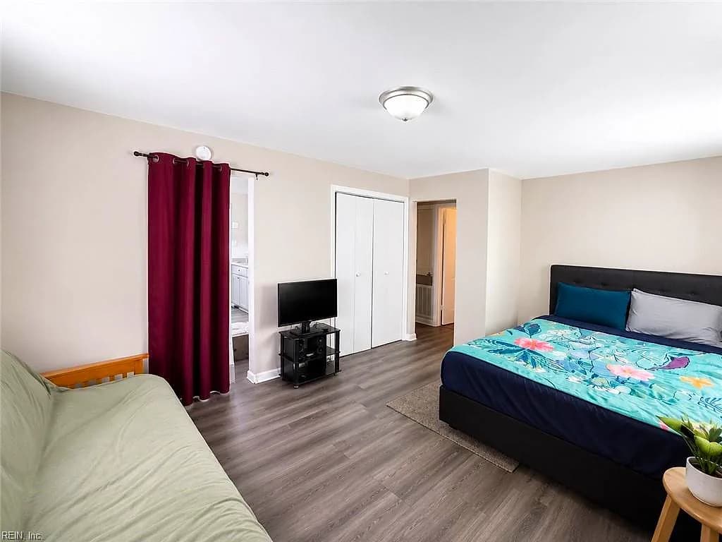 55 Grand ST, PORTSMOUTH VA 23701 - Photo 3