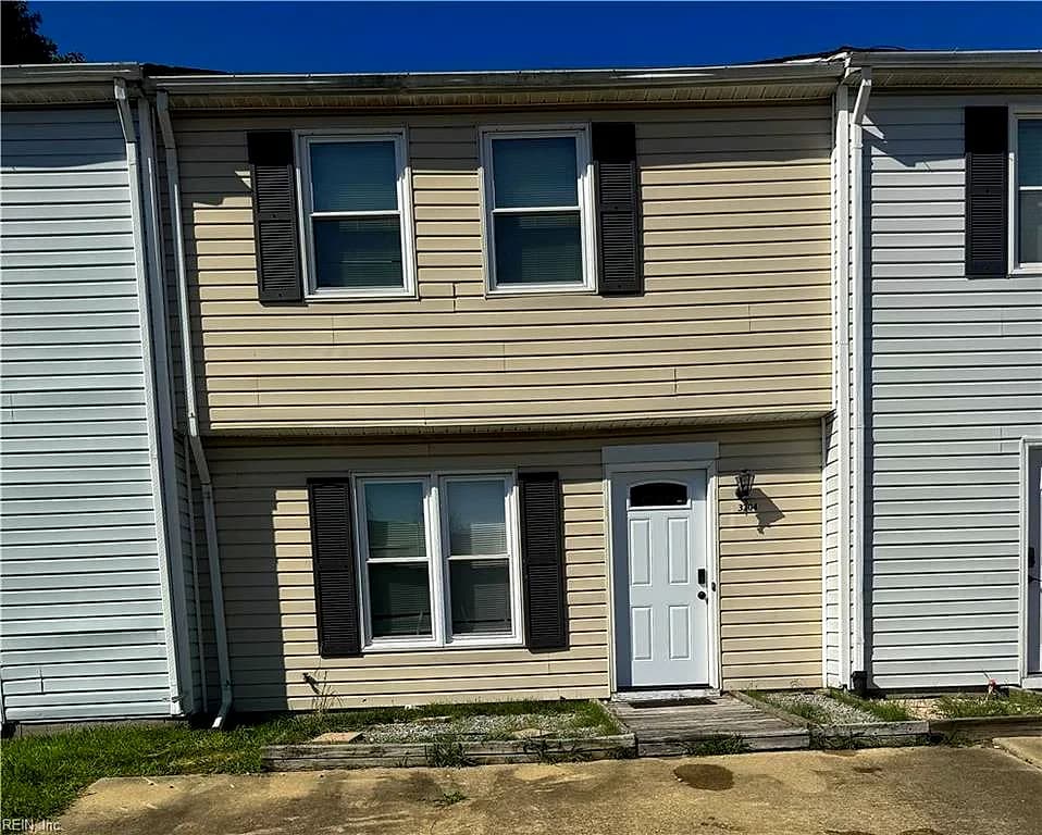 3204 Clover RD E, CHESAPEAKE VA 23321 - Photo 2