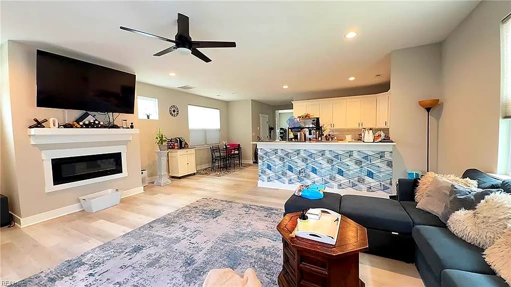 103 S Thalia RD, VIRGINIABEACH VA 23452 thumb 8