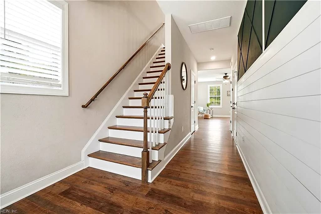 1924 Land Of Promise RD, CHESAPEAKE VA 23322 thumb 8